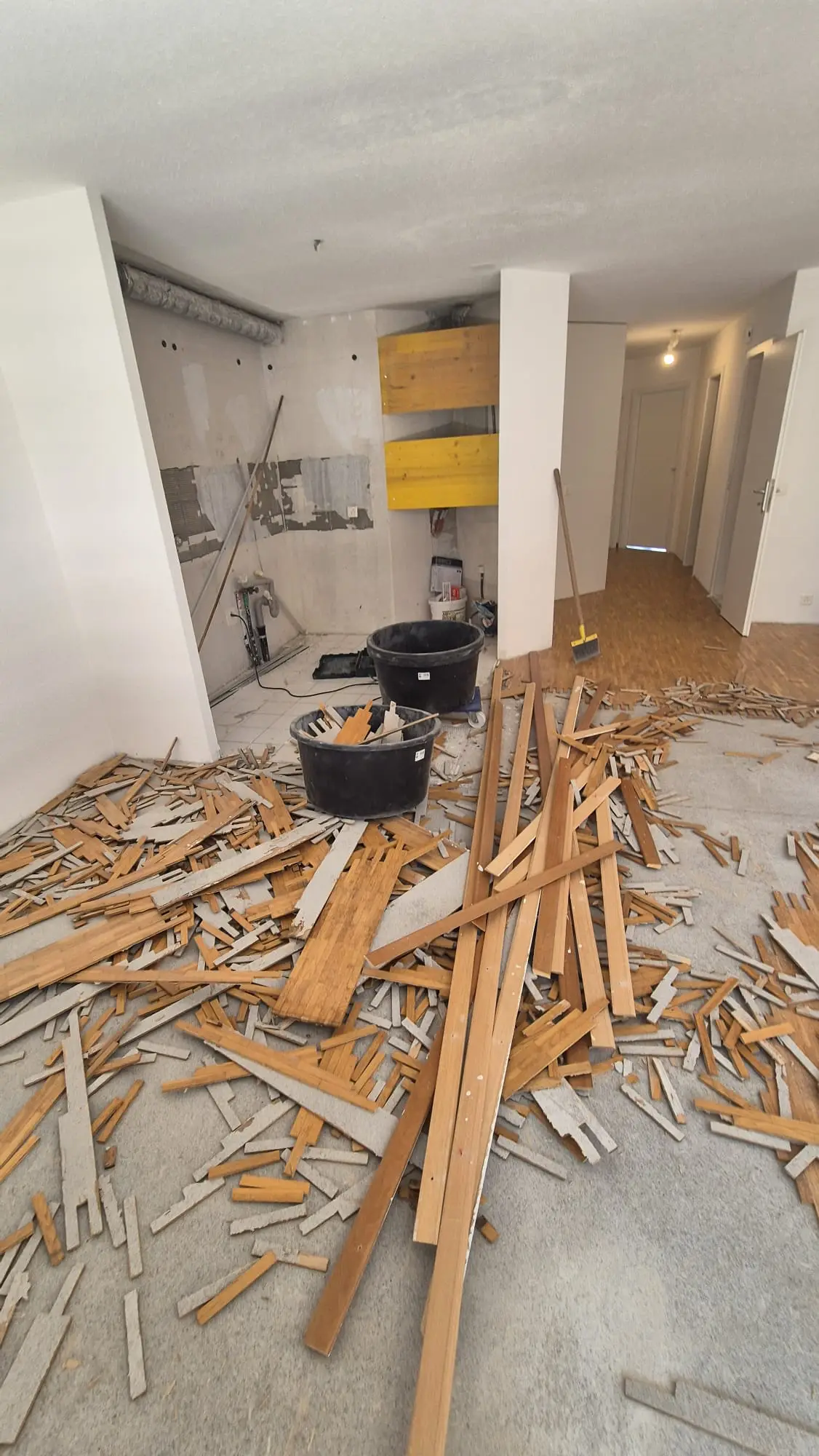 Parquet terminé dans un séjour à Gland